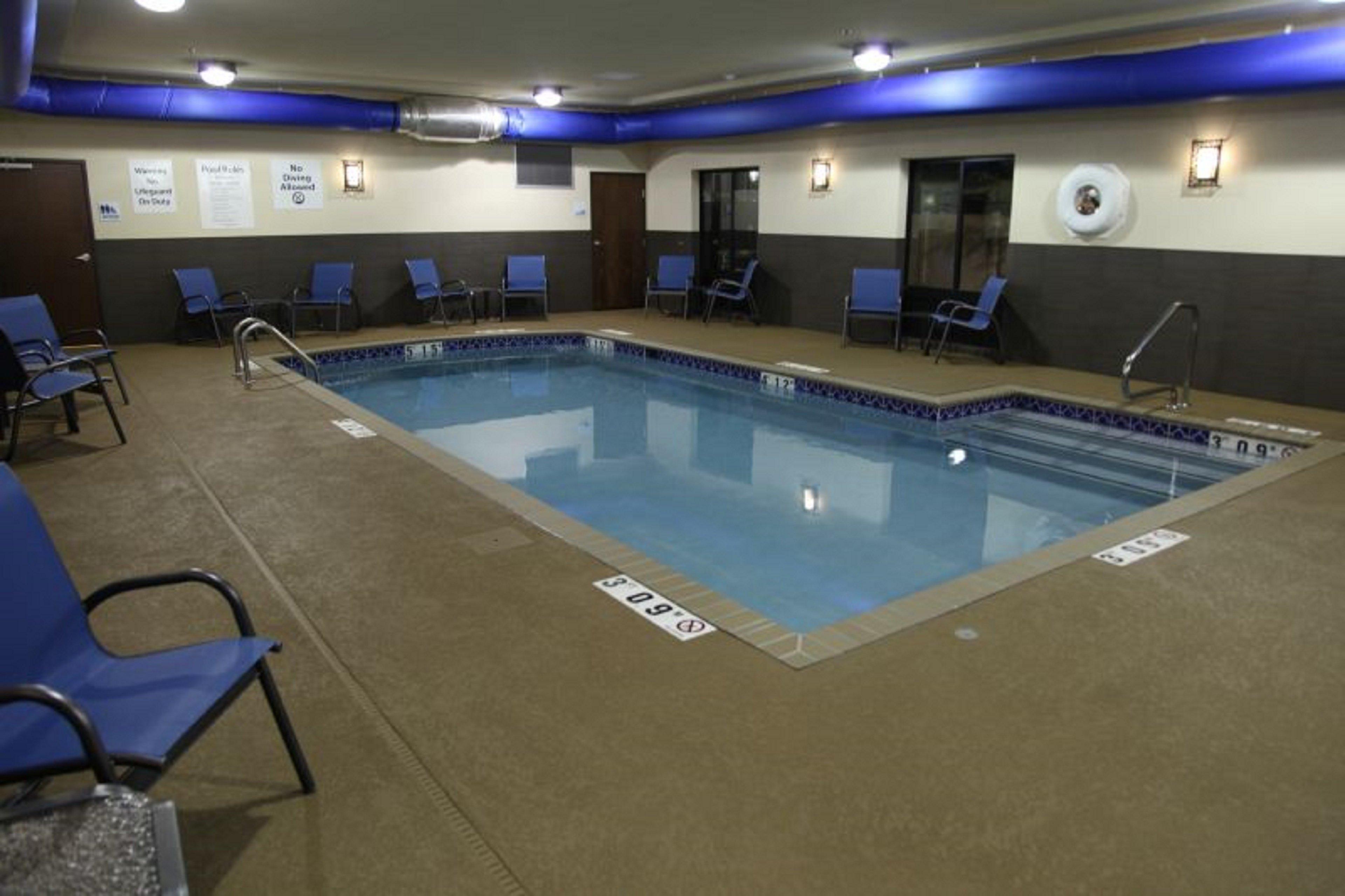 Holiday Inn Express & Suites - Huntsville Airport By Ihg Madison Exterior foto